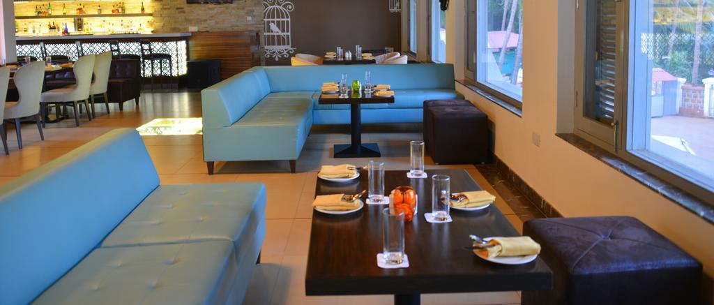 Bay 15 Hotel Panaji Bagian luar foto